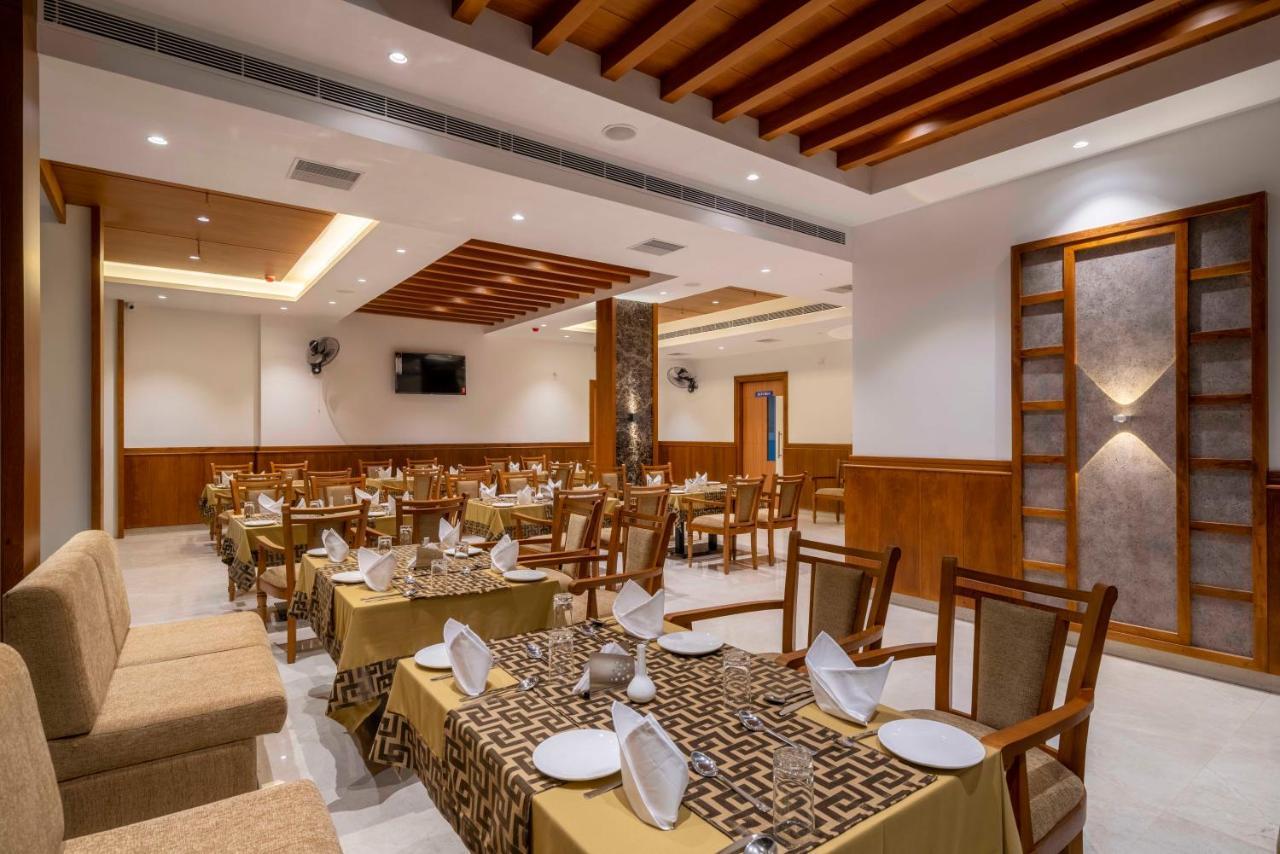 Hotel Panoramic Kochi Luaran gambar